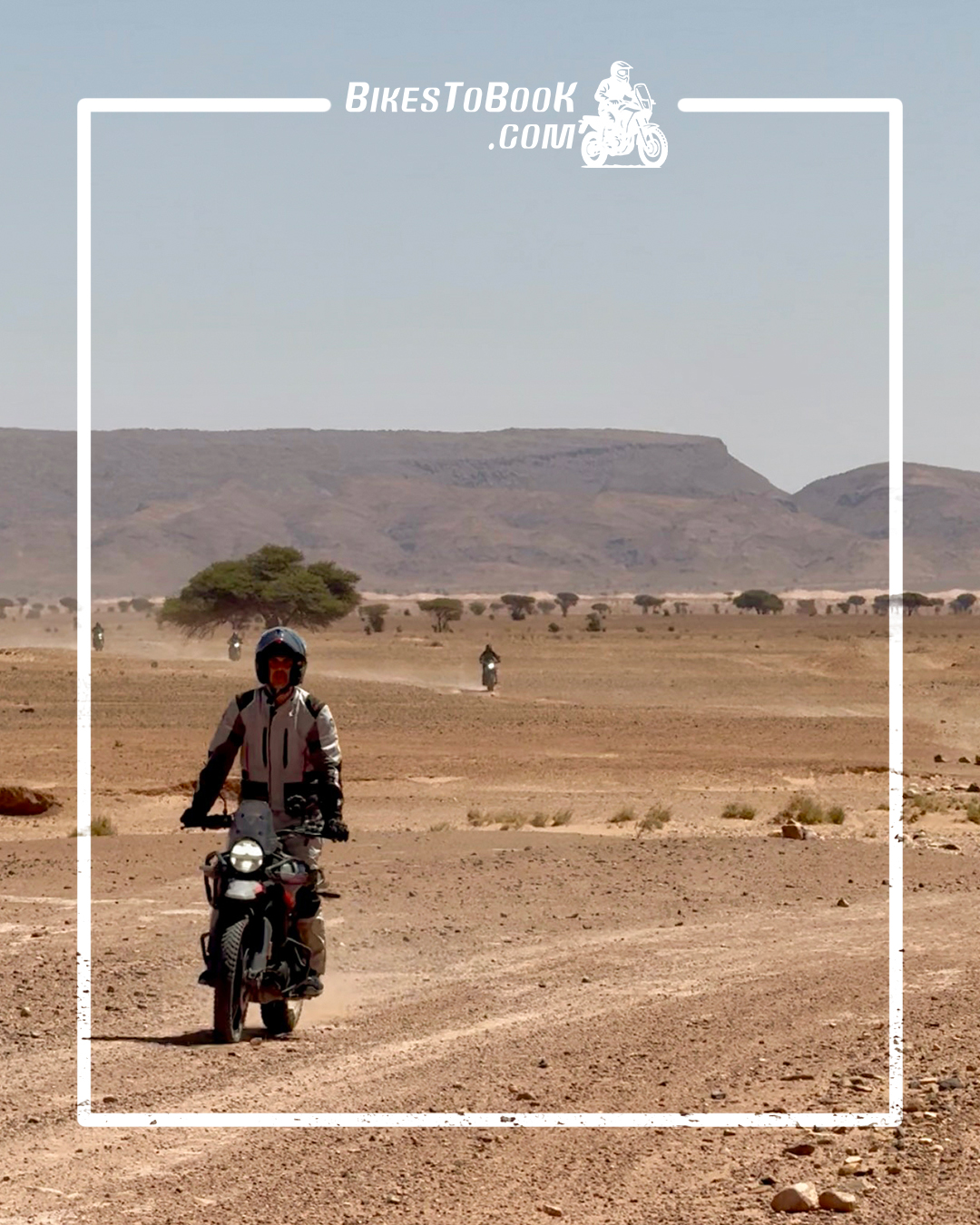 Aventure 4 Jours Entre Pistes et Désert : De Marrakech à Zagora & Foum Zguid